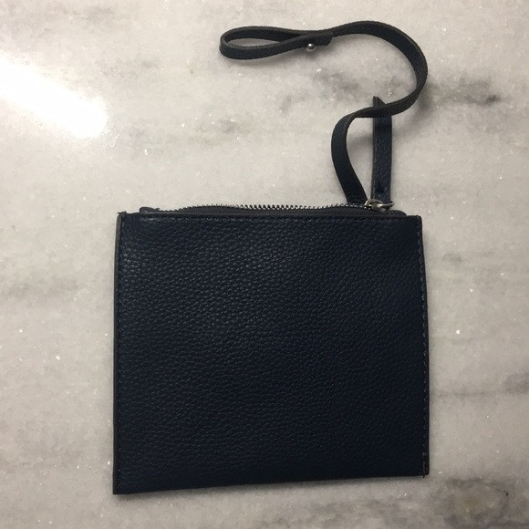 Tahari Navy Purse NWT w/camel suede-like inside - Picture 8 of 8